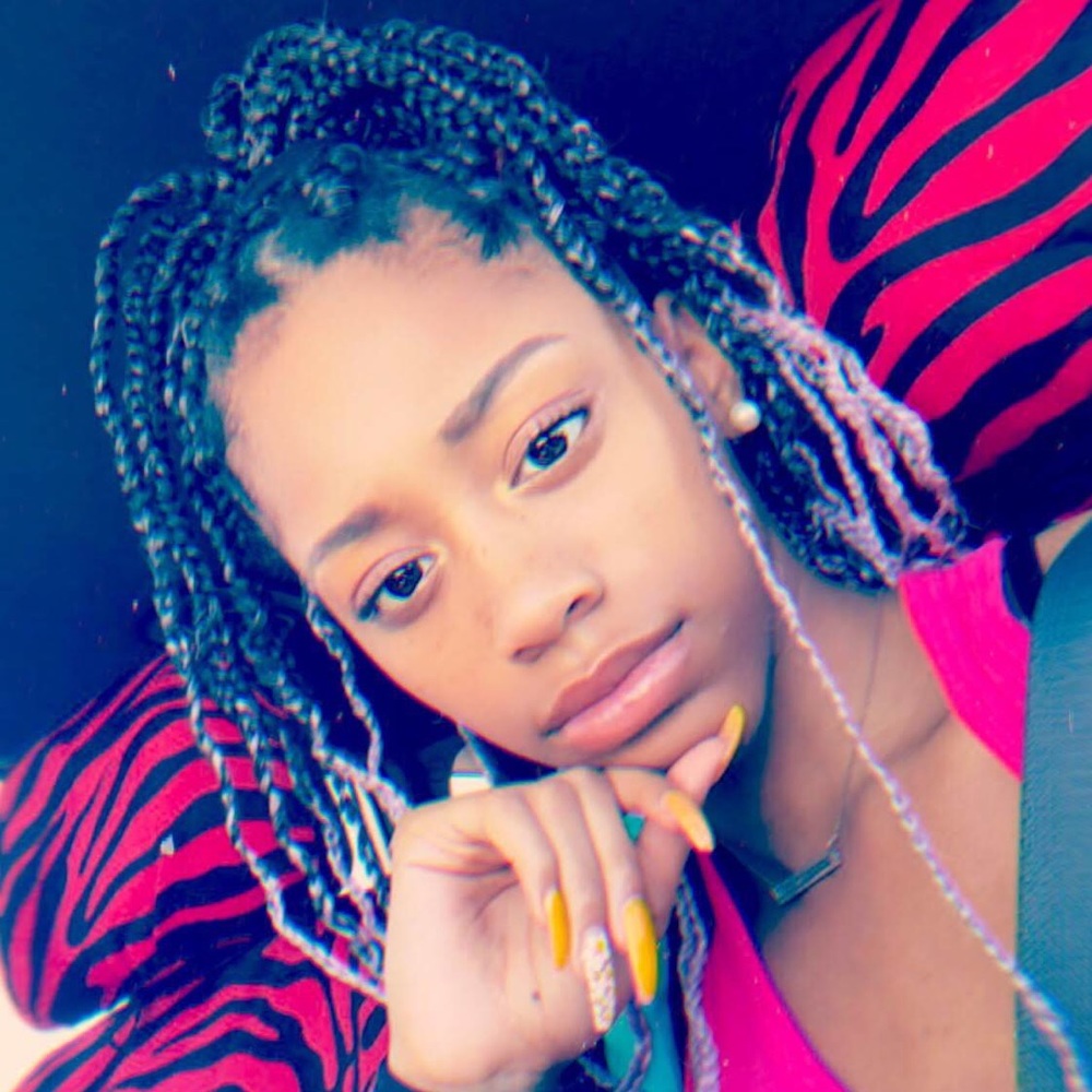 Meet your Posher, Aryelle